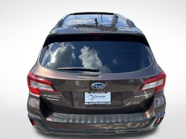 Used 2019 Subaru Outback 2.5i Touring image 10