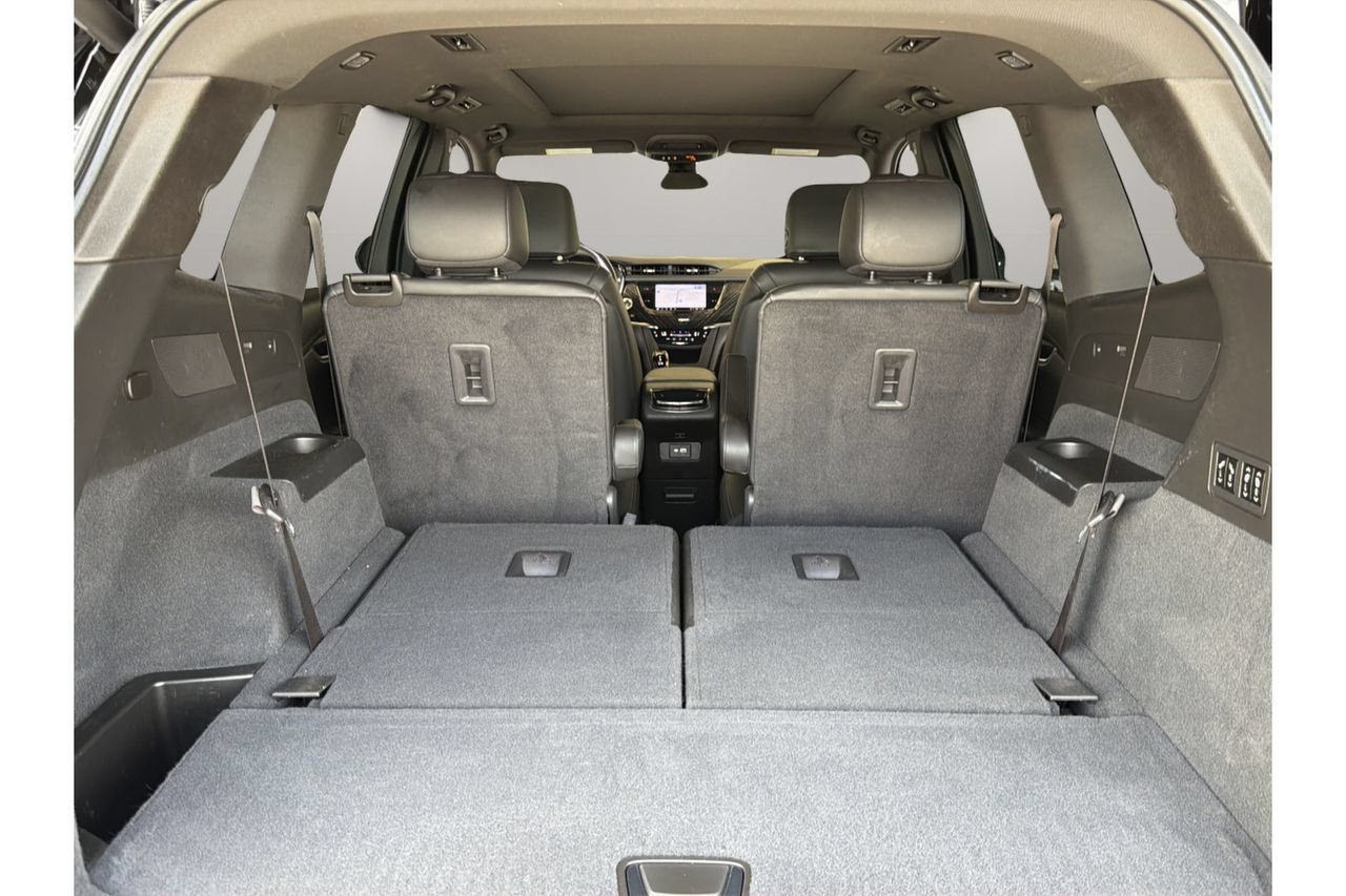 Certified 2023 Cadillac XT6 Premium Luxury FWD image 19