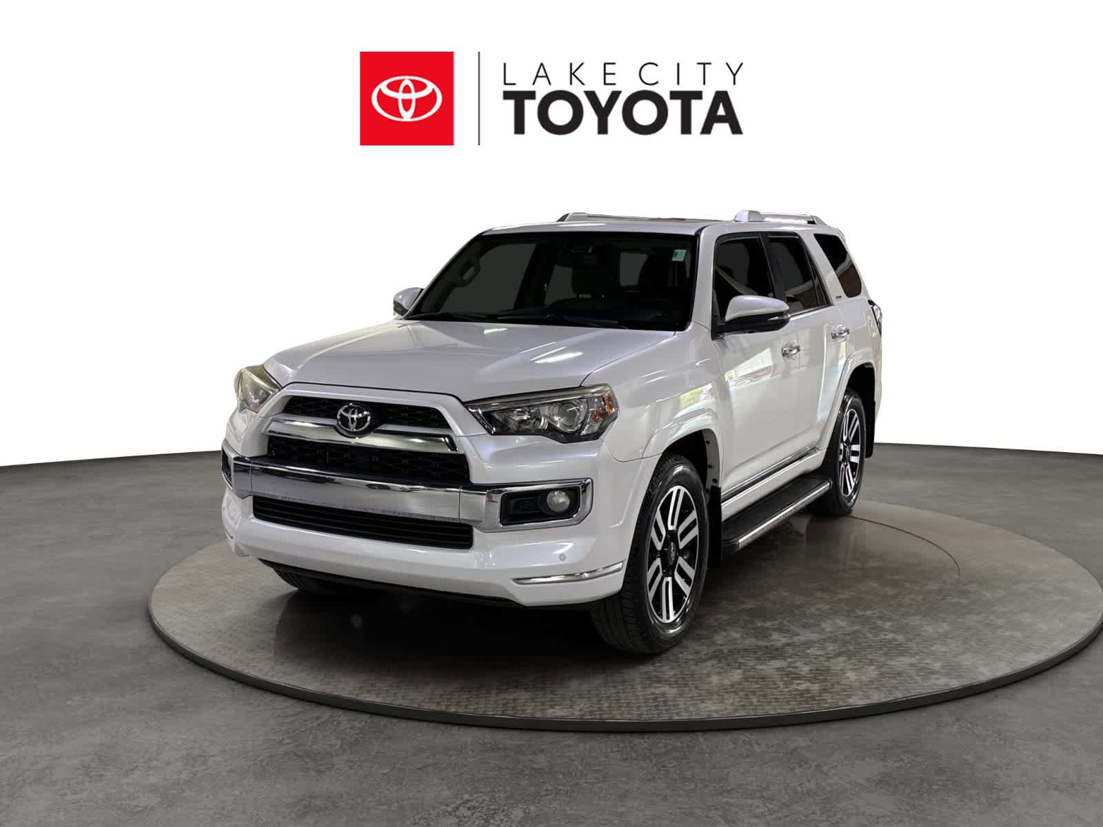 Used 2016 Toyota 4Runner Limited AWD/4WD image 1