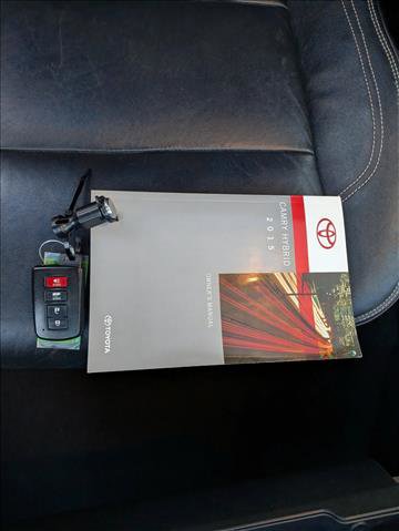 Used 2015 Toyota Camry XLE image 24