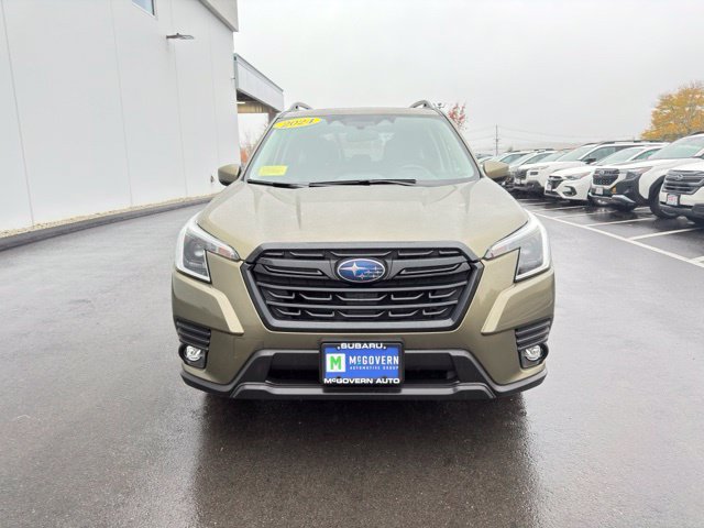 Used 2024 Subaru Forester Premium AWD/4WD image 3