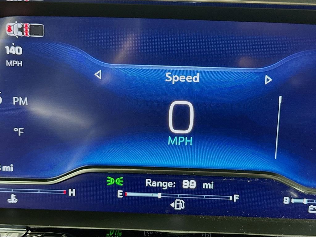 Used 2025 Chevrolet Silverado 1500 LT image 13