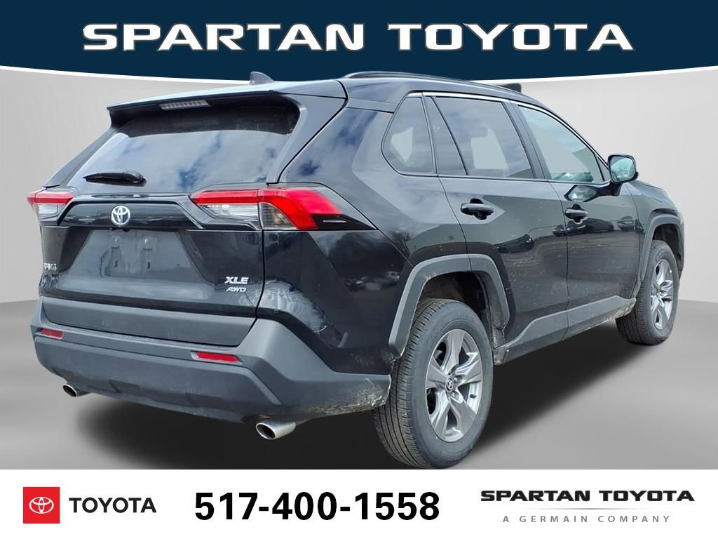 Used 2025 Toyota RAV4 XLE image 7