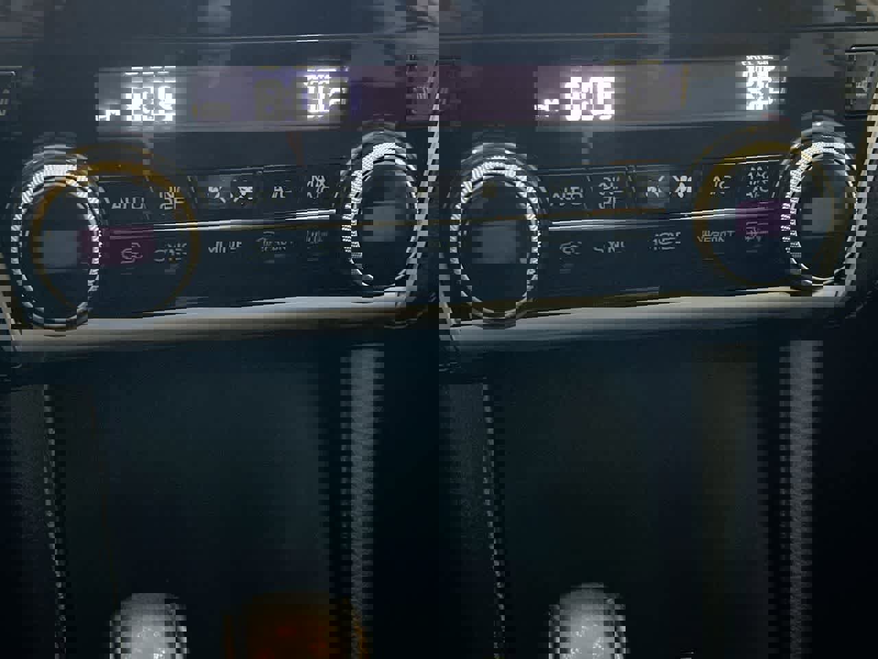 Used 2018 Subaru Outback 2.5i Premium image 19