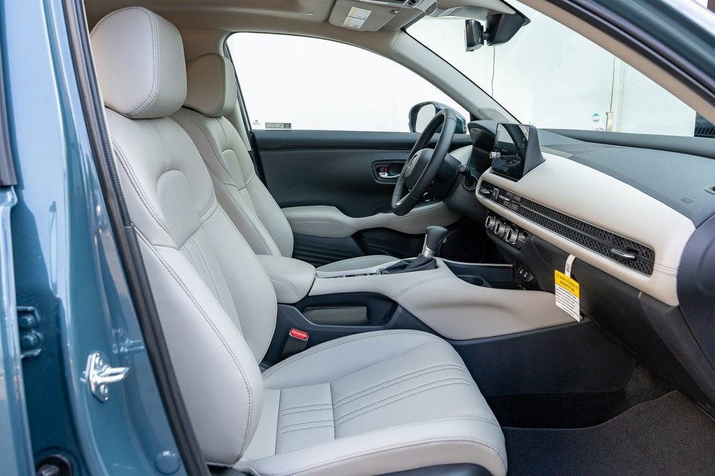 New 2026 Honda HR-V EX-L image 15