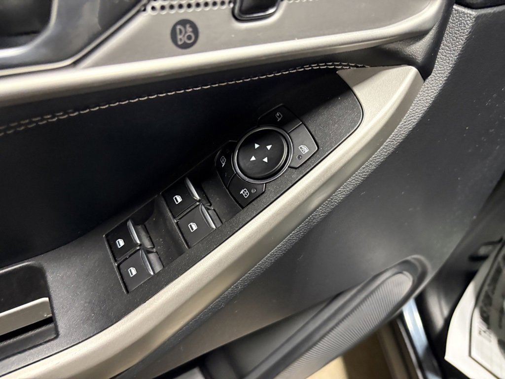 Certified 2023 Ford Explorer XLT w/ Equipment Group 202A image 18