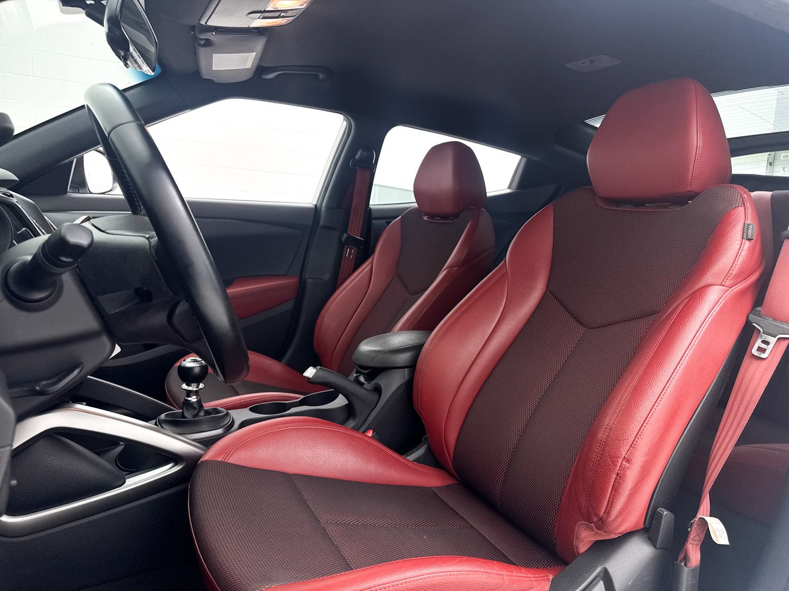 Used 2016 Hyundai Veloster Turbo R-Spec FWD image 18