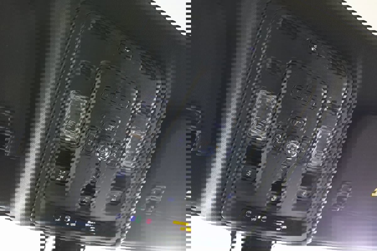 Used 2021 GMC Yukon Denali w/ Denali Ultimate Package image 33