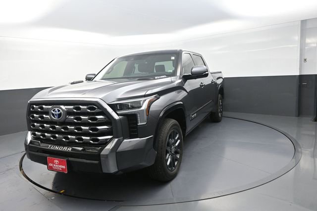Used 2024 Toyota Tundra Platinum AWD/4WD image 42