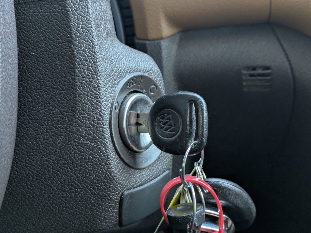 Used 2016 Buick Enclave Premium image 33