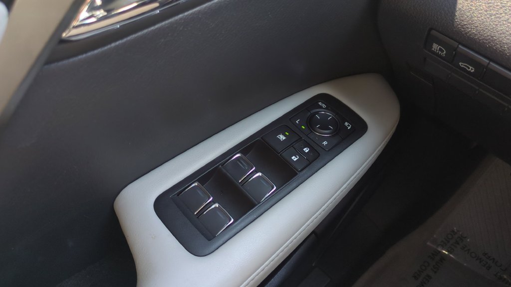 Used 2018 Lexus RX 350 FWD w/ Accessory Package image 18