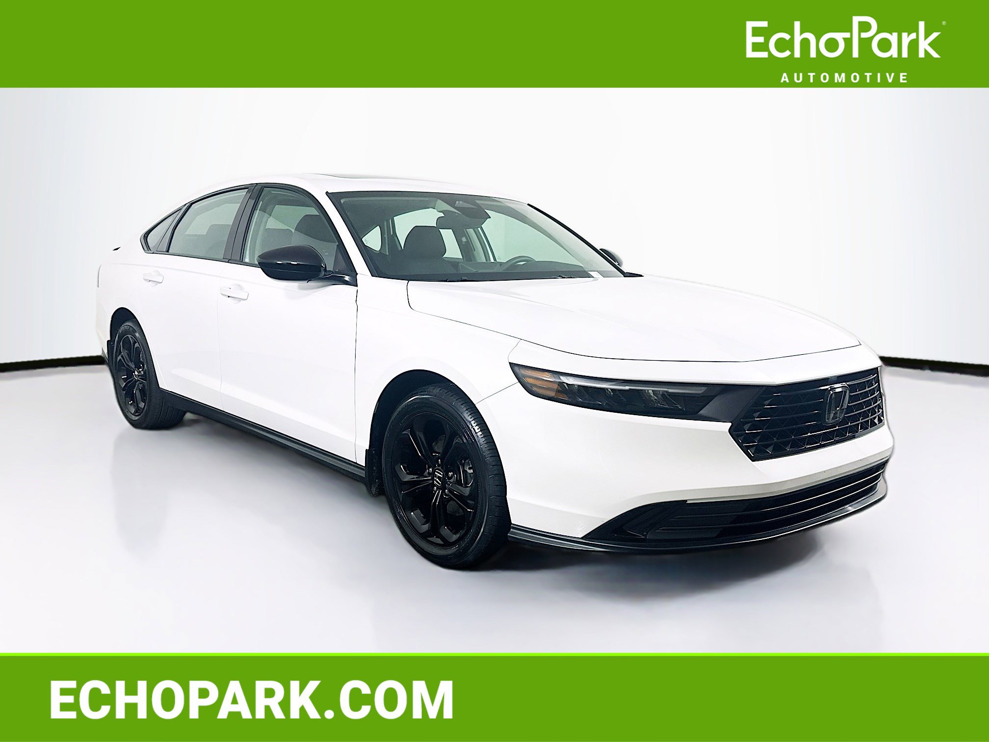 Used 2025 Honda Accord SE image 1