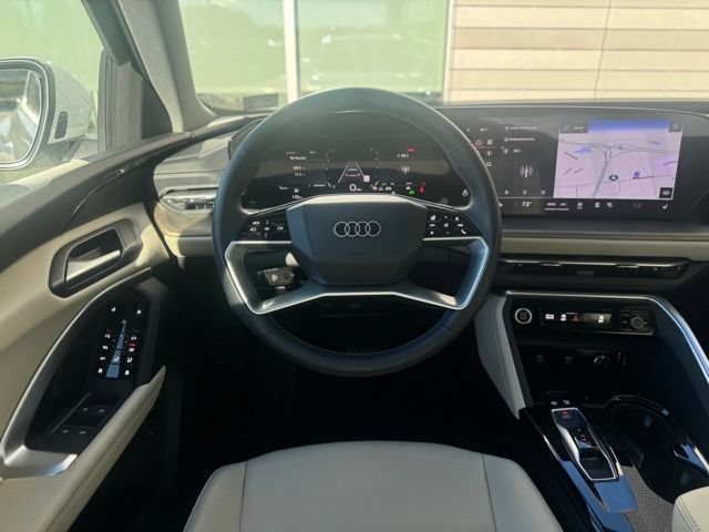 Certified 2025 Audi Q5 Premium AWD/4WD image 12