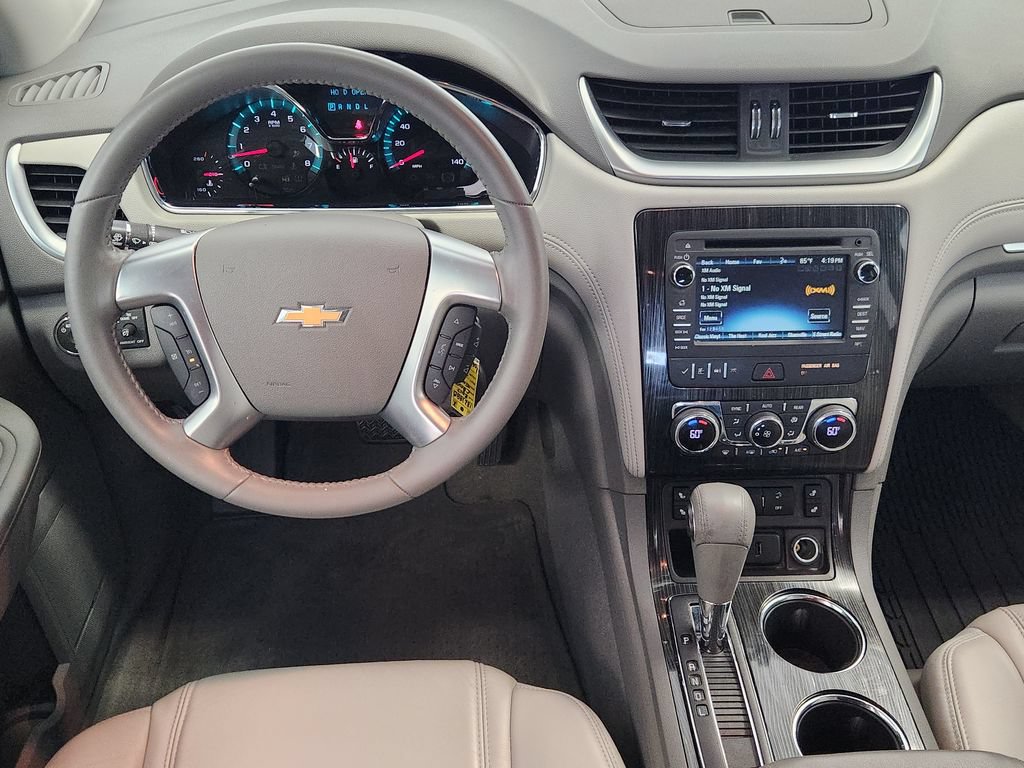 Used 2017 Chevrolet Traverse LT FWD image 23