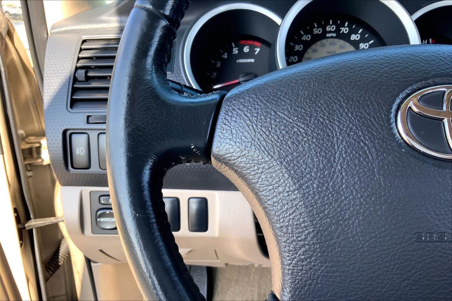 Used 2006 Toyota Tacoma PreRunner w/ SR5 Pkg #2 RWD image 22