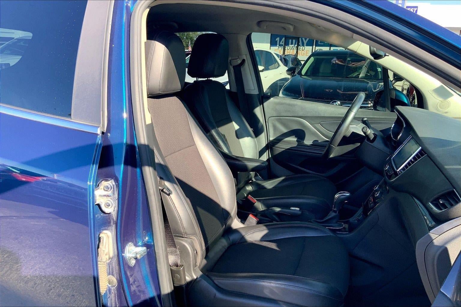 Used 2019 Buick Encore Preferred AWD/4WD image 7
