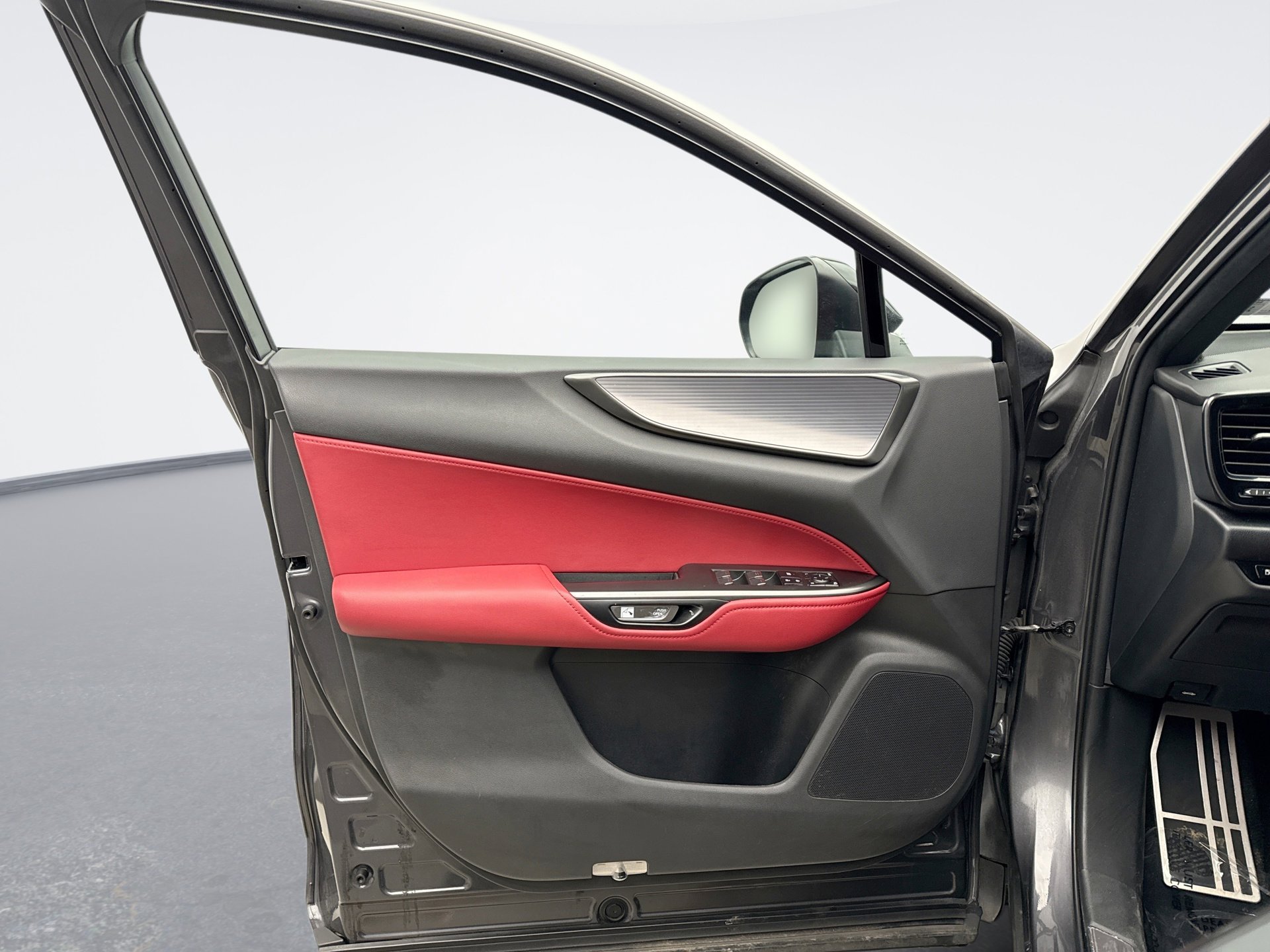 Used 2024 Lexus NX 350 F Sport image 9