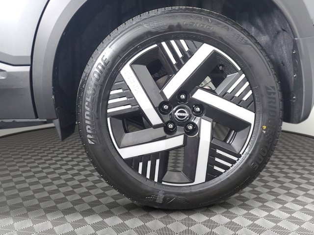 New 2026 Nissan Kicks SV w/ Cold Weather Package image 10