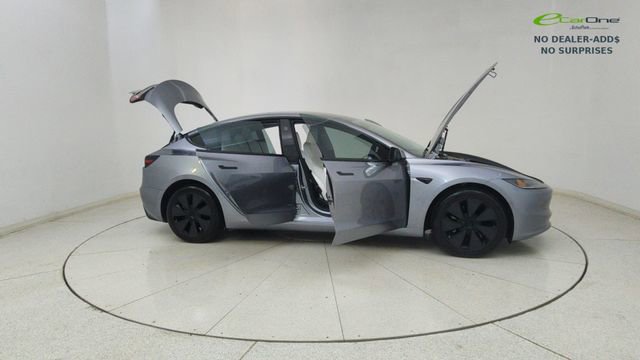 Used 2025 Tesla Model 3 RWD image 71
