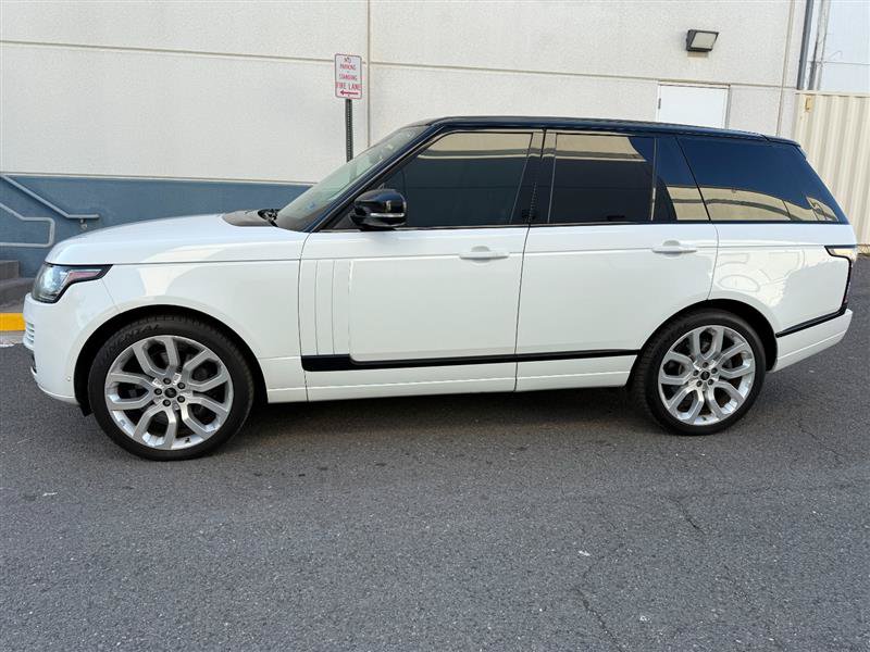 Used 2014 Land Rover Range Rover Supercharged AWD/4WD image 8