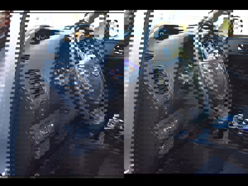 Used 2016 Nissan Leaf SV image 14