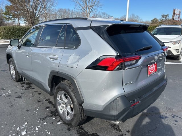 Used 2024 Toyota RAV4 XLE image 9