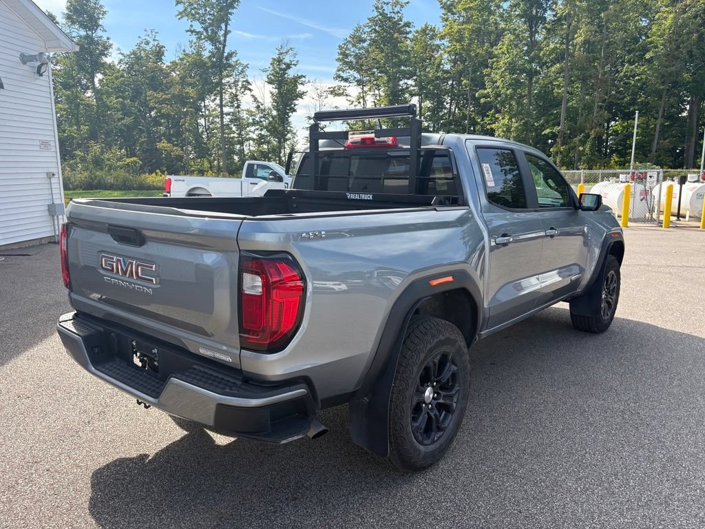 Used 2024 GMC Canyon Elevation w/ Convenience Package AWD/4WD image 4