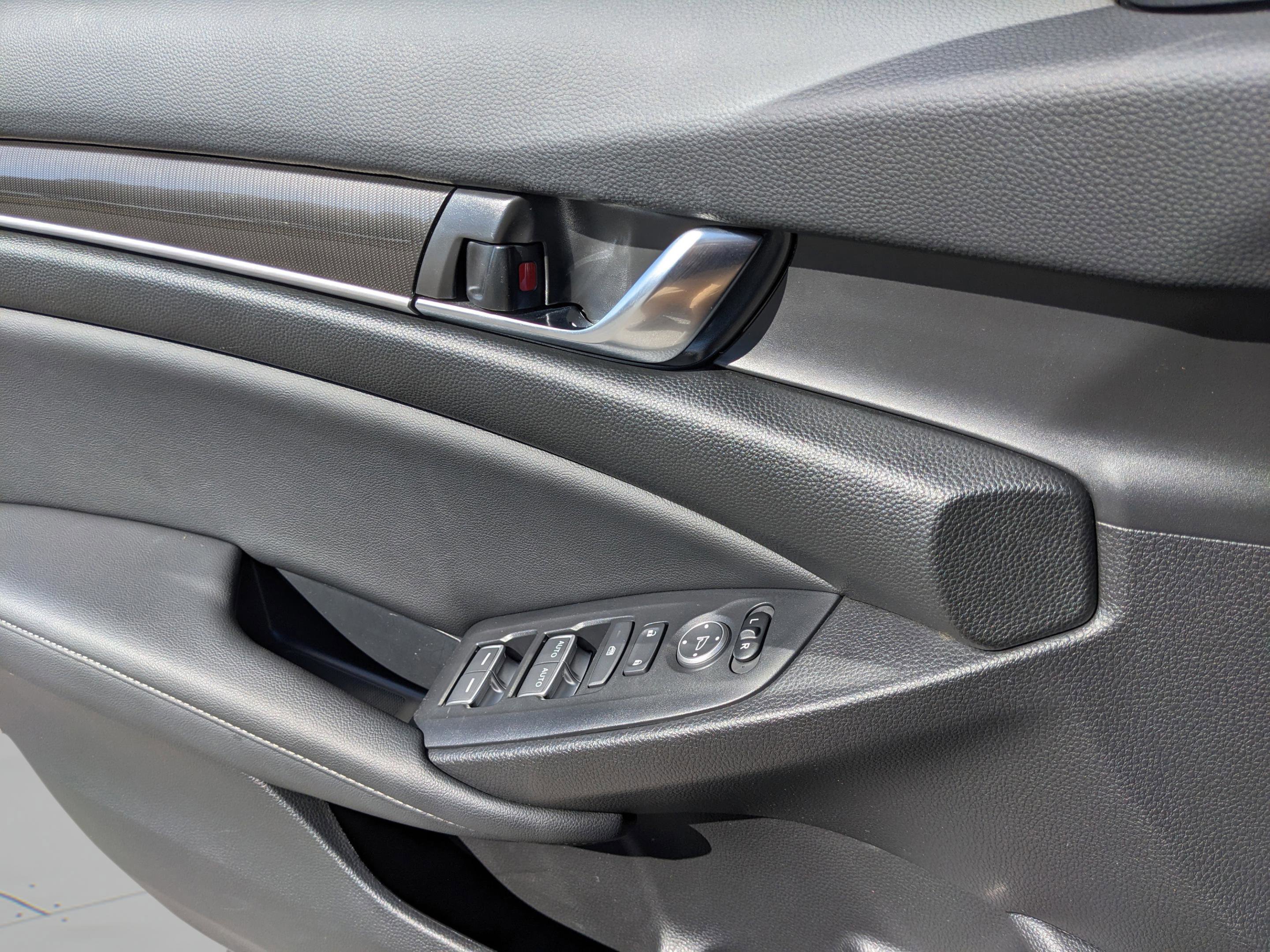 Used 2022 Honda Accord Sport image 35