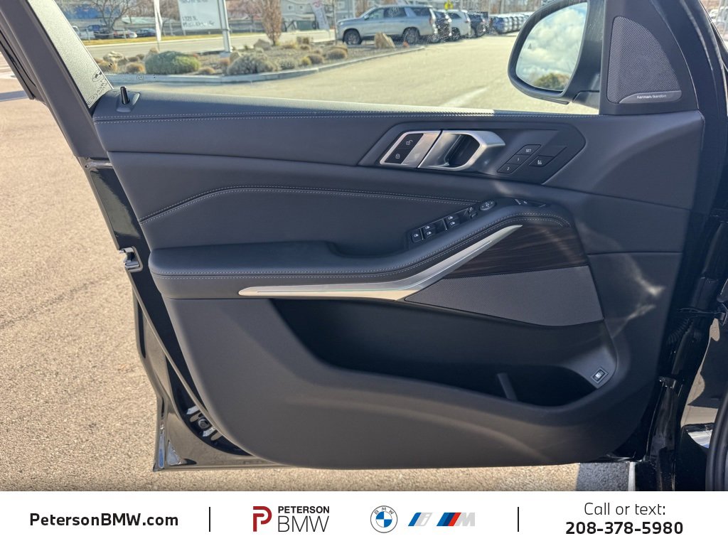 New 2026 BMW X5 xDrive50e image 12