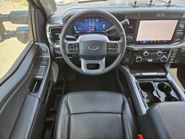 Used 2025 Ford F250 Lariat w/ Lariat Ultimate Package AWD/4WD image 12