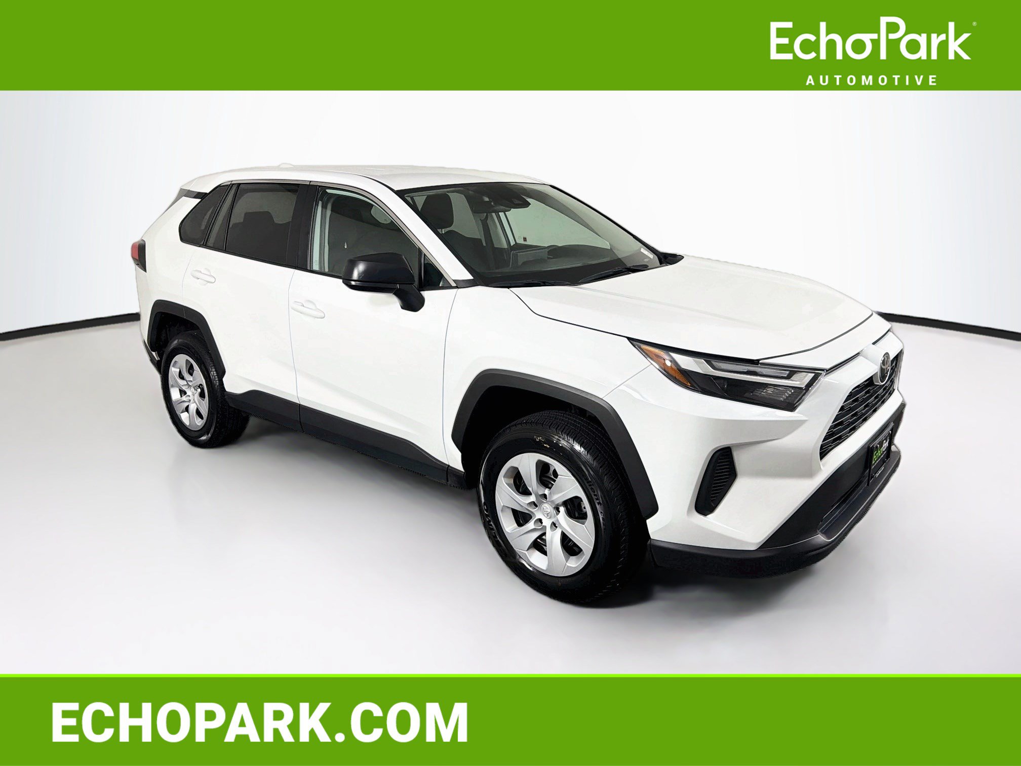 Used 2025 Toyota RAV4 LE FWD image 1