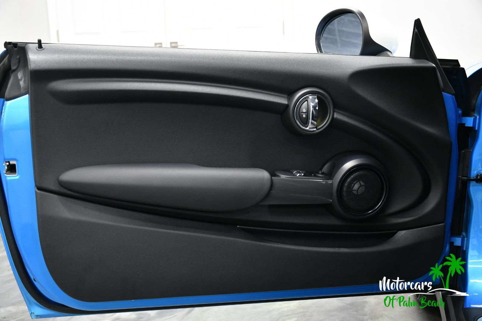 Used 2015 MINI Cooper 2-Door Hardtop FWD image 27