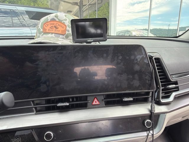 Used 2025 Kia Sportage EX w/ Premium Package FWD image 31