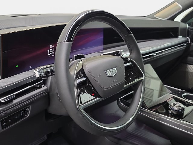 New 2026 Cadillac Escalade IQL Sport 2 w/ LPO, ONYX Package AWD/4WD image 12