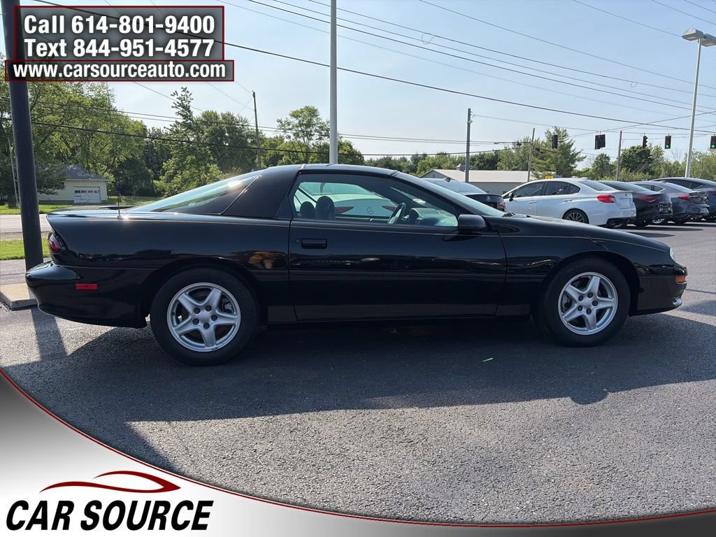 Used 1998 Chevrolet Camaro LT w/ Preferred Equipment Group 2 RWD image 4