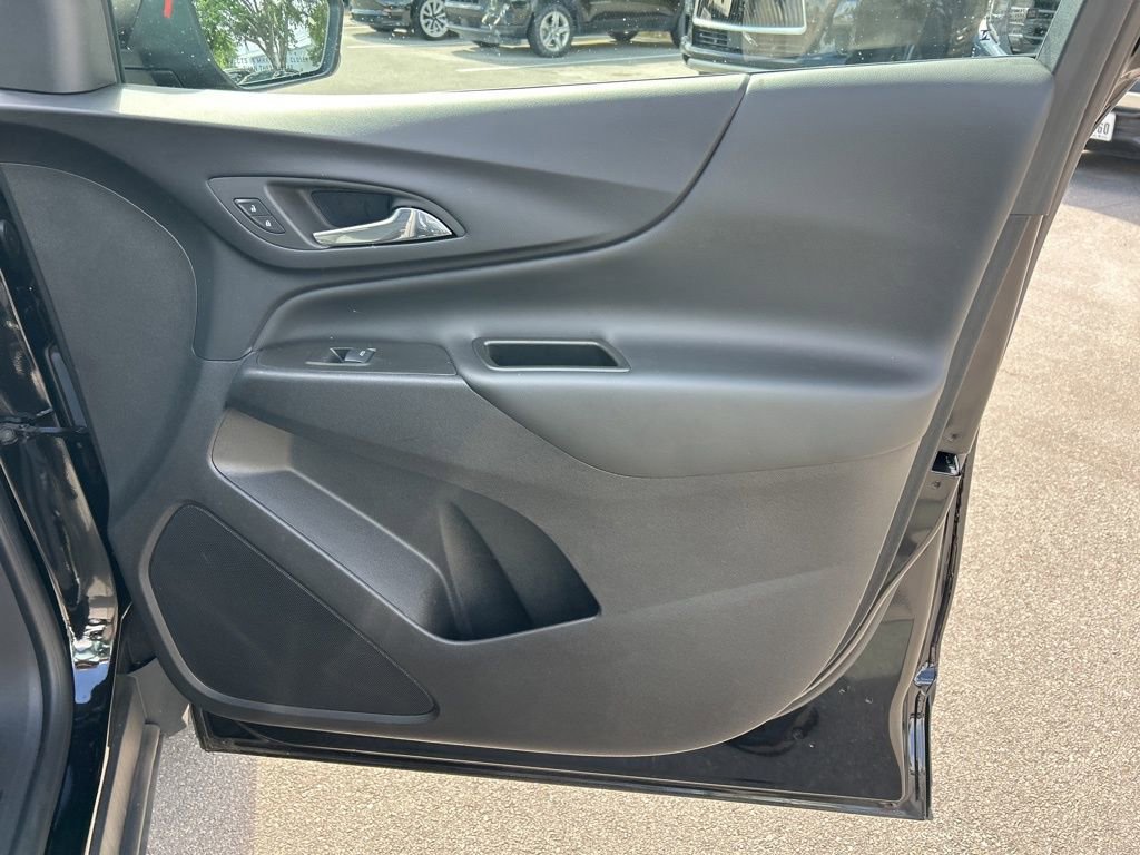 Used 2024 Chevrolet Equinox LT AWD/4WD image 40