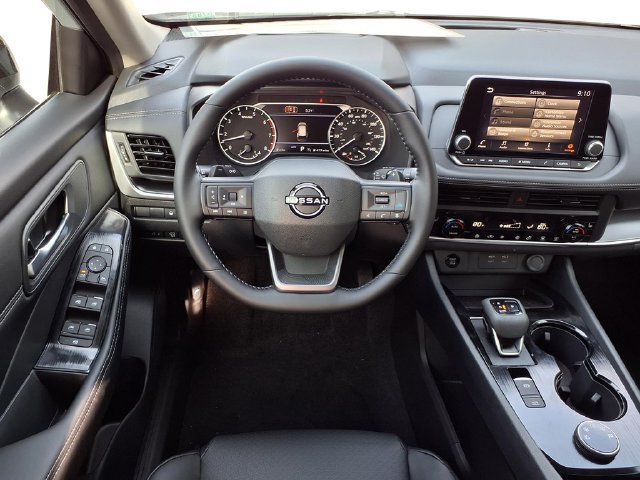 New 2026 Nissan Rogue Dark Armor AWD/4WD image 12