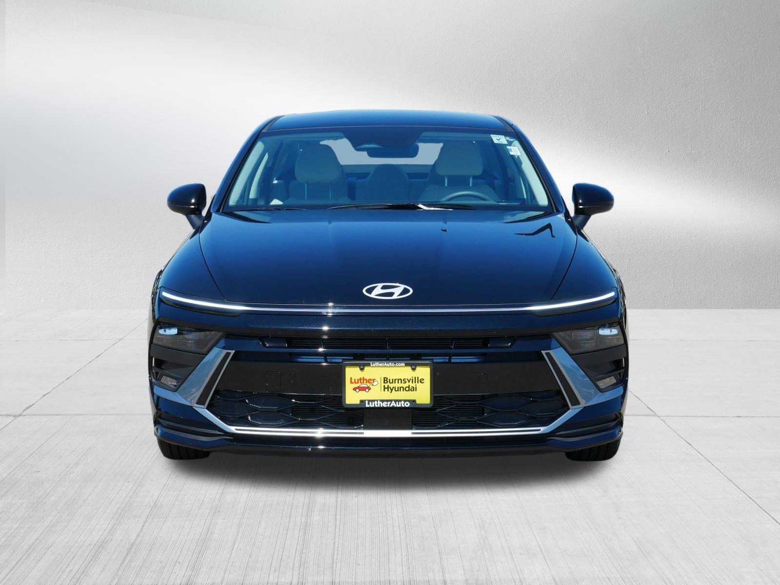 Certified 2026 Hyundai Sonata SE FWD image 2