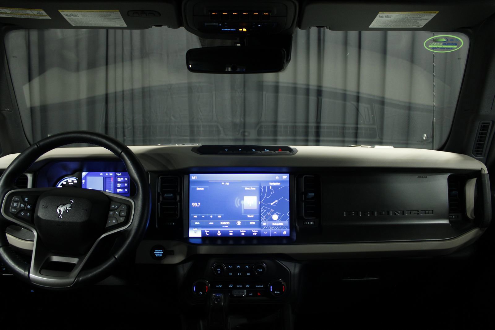 Used 2023 Ford Bronco Wildtrak image 4