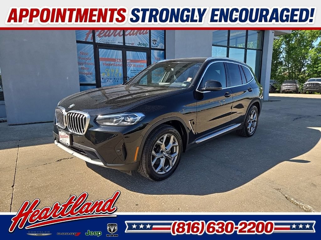 Used 2024 BMW X3 xDrive30i AWD/4WD image 1