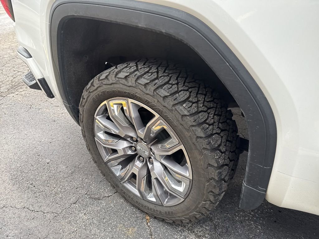 Used 2022 GMC Sierra 1500 Denali w/ Denali Reserve Package image 18