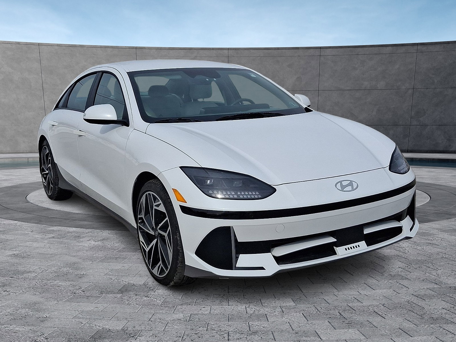 Certified 2023 Hyundai Ioniq 6 SEL AWD/4WD image 2