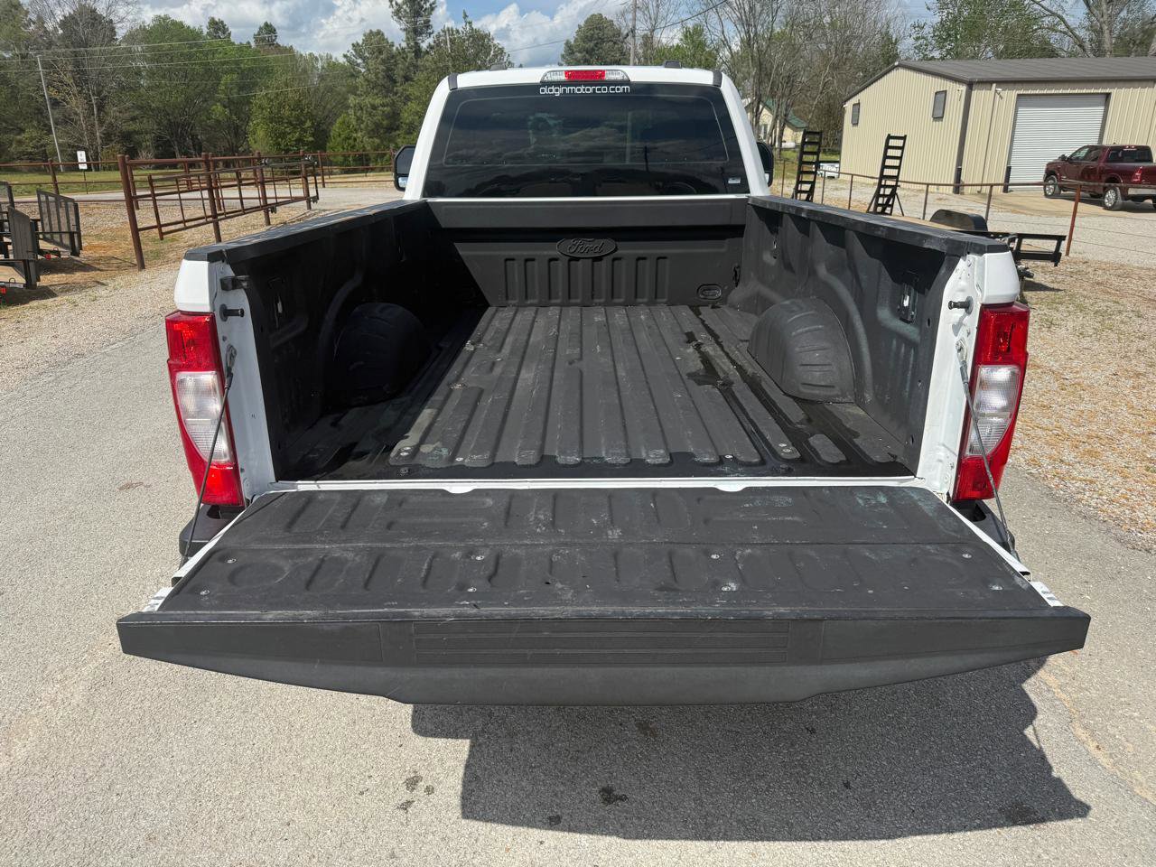 Used 2020 Ford F250 XL w/ Power Equipment Group image 5