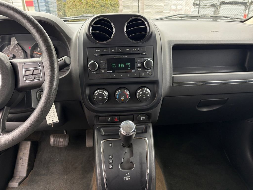 Used 2016 Jeep Patriot Sport image 13