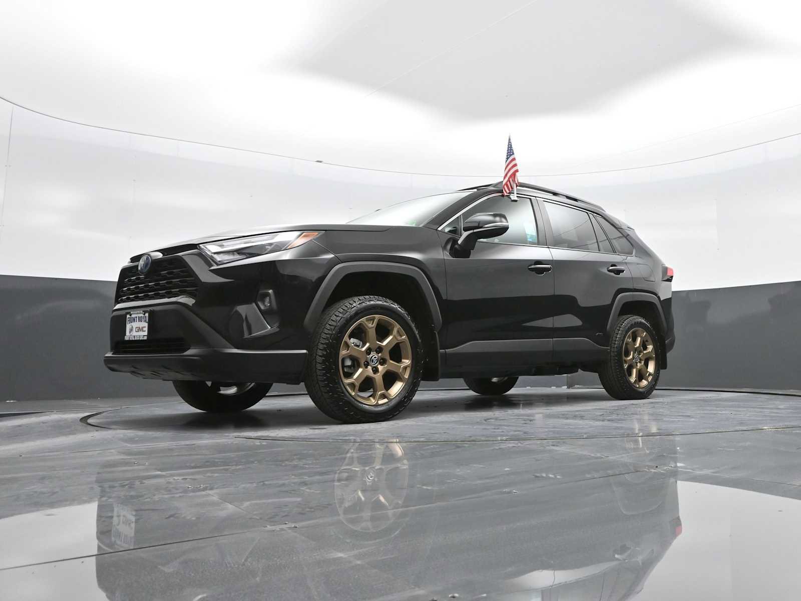 Used 2024 Toyota RAV4 AWD Hybrid image 35