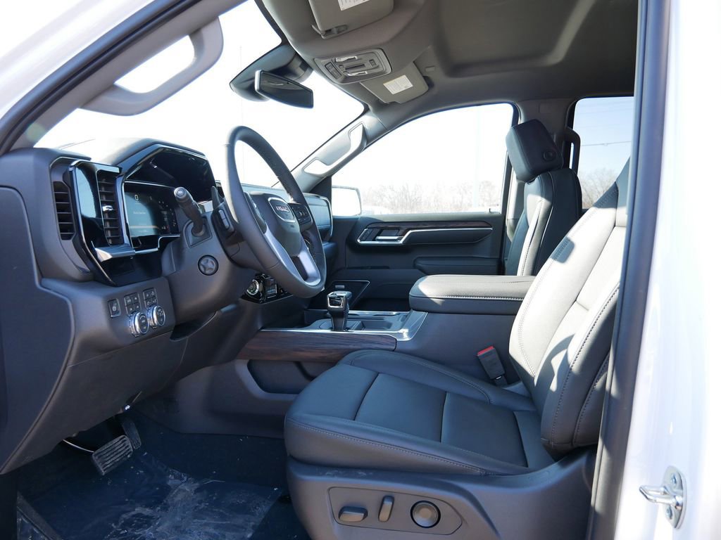 New 2026 GMC Sierra 1500 SLT w/ SLT Premium Plus Package image 7