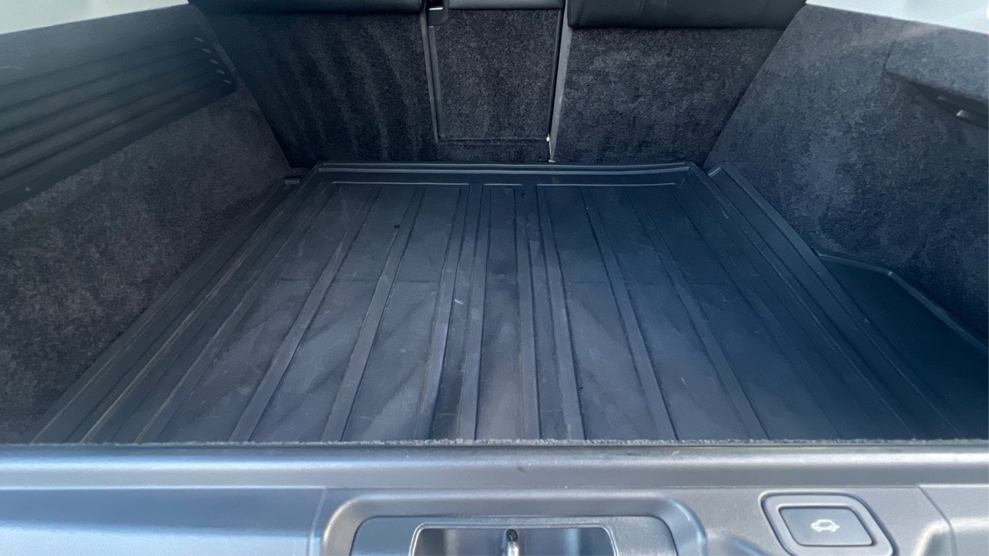 Used 2016 Land Rover Range Rover HSE image 24