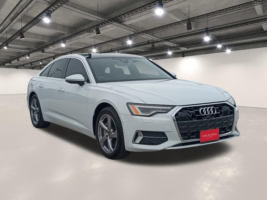 Used 2025 Audi A6 Premium Plus image 2
