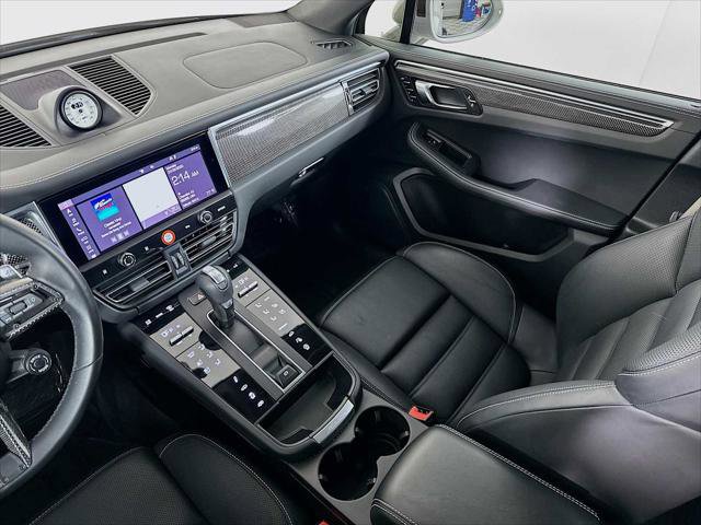 Used 2022 Porsche Macan GTS AWD/4WD image 23