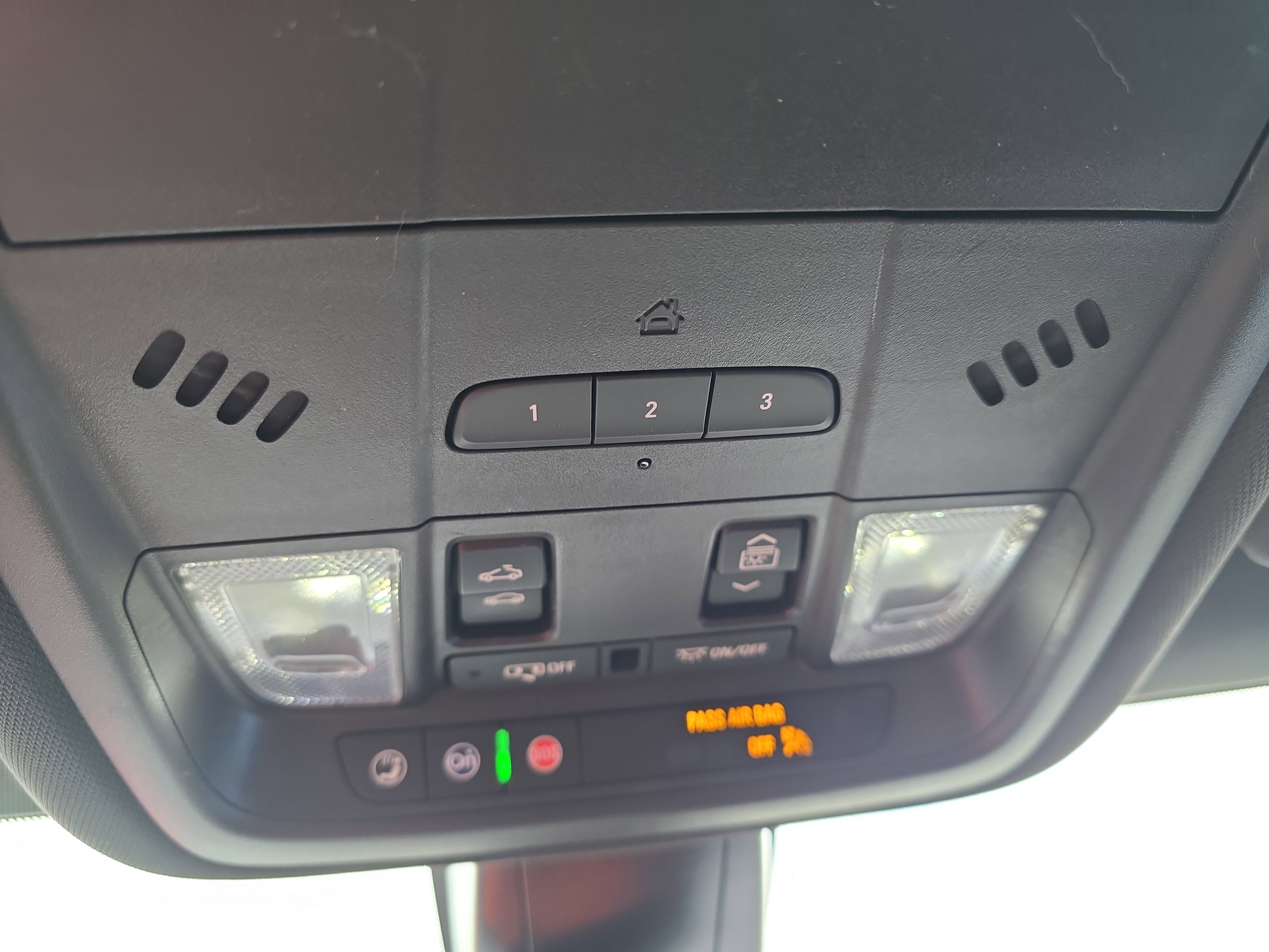 Used 2023 Chevrolet Blazer RS AWD/4WD image 33